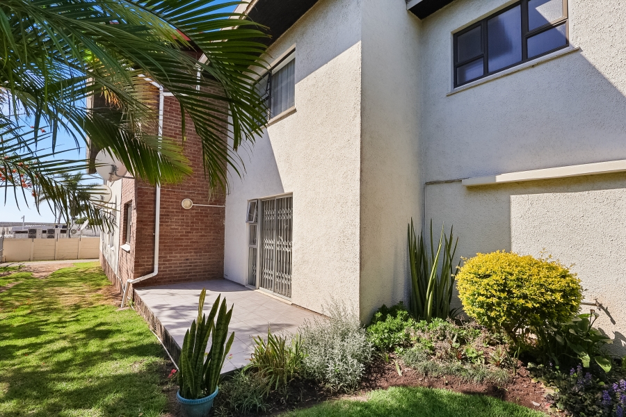 To Let 2 Bedroom Property for Rent in Stirling Eastern Cape